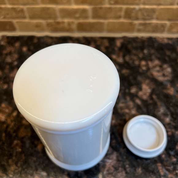 Vintage Milk Glass Apothecary Jar - EUC - Picture 4 of 6